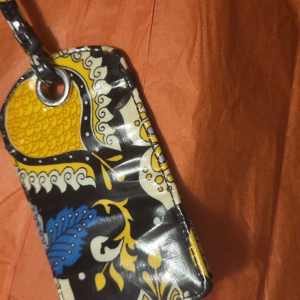 Vera BradleyBlack and Yellow Patterned Luggage Tag